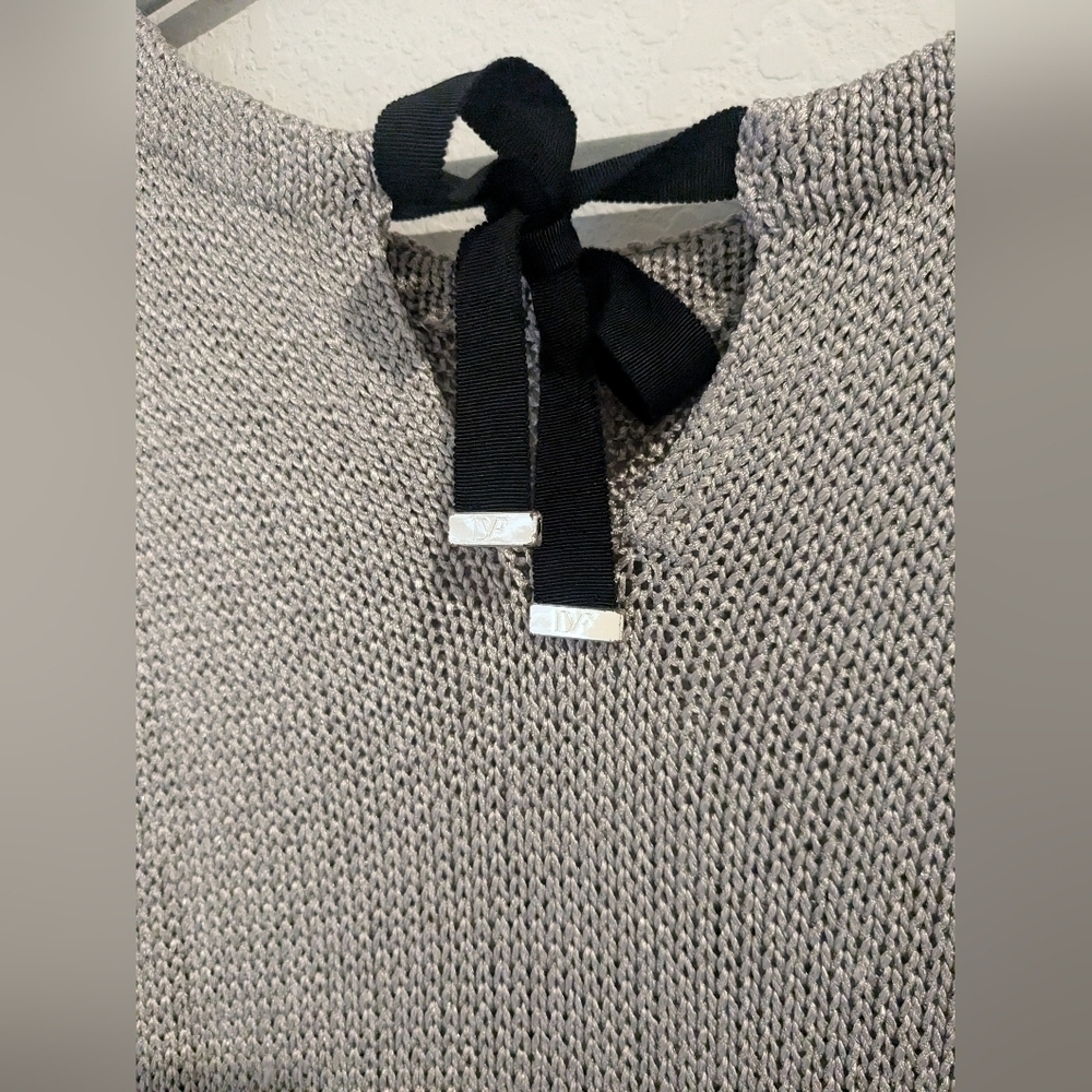Diane Von Furstenberg Silver Metallic Shiny Open Knit Boat Neck Long Sleeve Top - Picture 8 of 13